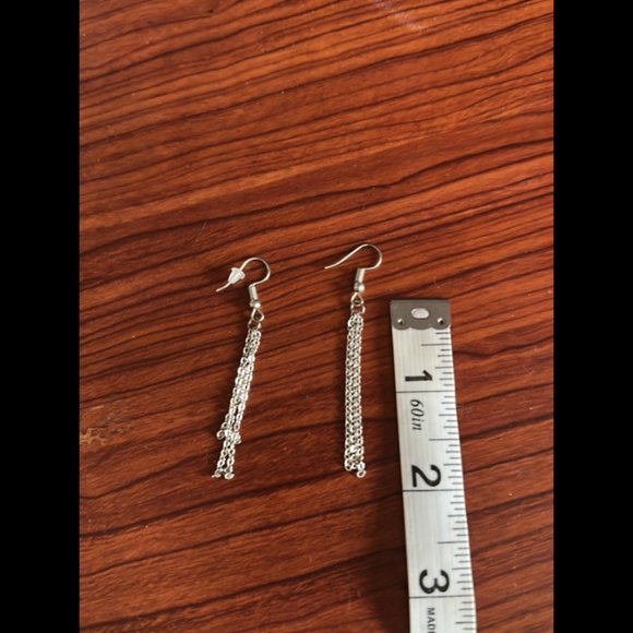 Paparazzi Earrings - Picture 3 of 3